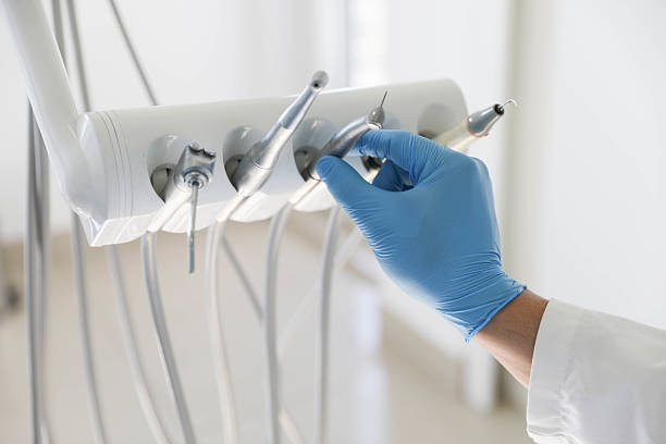 Professional Emergency Dentist technician working in Columbus, MS
